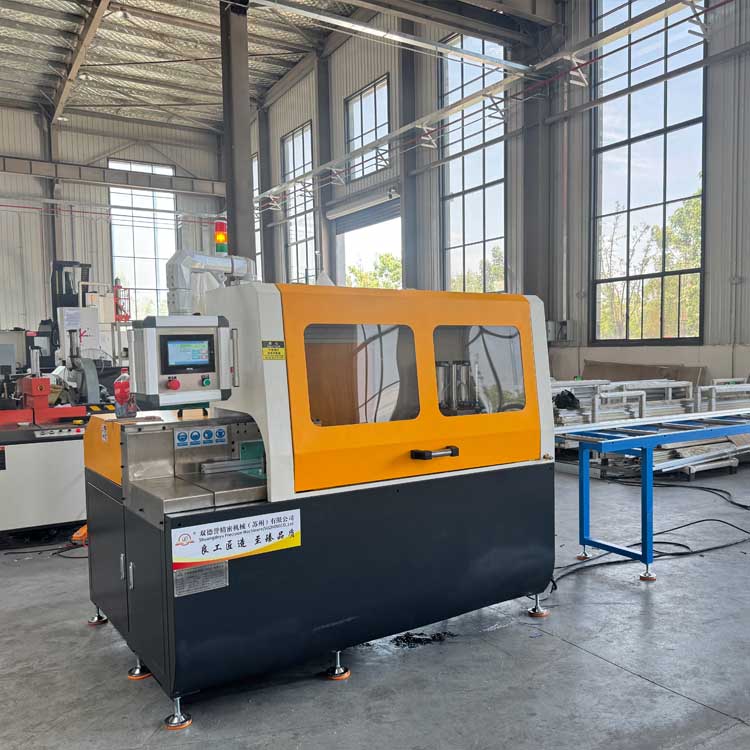 鋁型材下料機核心技術參數拆解與行業場景適配